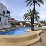 Urbanizacion Alhambra Registro Holiday home *