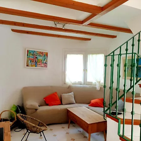 En Urbanizacion Сasa de vacaciones Dénia